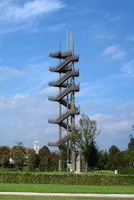 Kehl, der Weitannenturm steht in den Parkanlagen am Rhein, Aussichtsplattform in 35m Hhe, erbaut 2004, Sept.2006