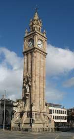 Das Albert Memorial Clocktower ist dem Big Ben hnlich.