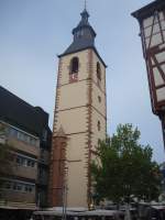 Nagold im Nordschwarzwald, der Turm gehrte zur 1877 abgebrochenen Stadtkirche, steht heute solo und ist das Wahrzeichen der Stadt, Okt.2010