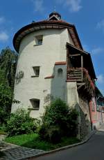 Isny, der Mhlturm aus dem 14.Jahrhundert, Teil der Stadtbefestigung, Aug.2012