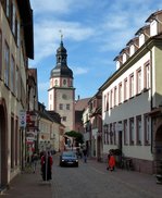 Ettlingen, Blick durch die Kronenstrae zum Rathausturm, Aug.2015