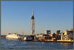 Die Hafenstadt Portsmouth wird �berragt vom 170 m hohen Spinnaker Tower, der 2005 er�ffnet wurde.