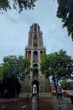 Der Domturm von Utrecht ist mit einer H�he von 112,32 Metern der h�chste Kirchturm der Niederlande.