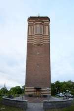 Dieser alte Wasserturm wurde zu einem Wohnhaus umfunktioniert.