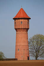 Wasserturm der Gemeinde Wolmirsleben im April 2017.
