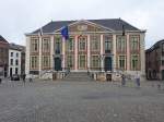 Diest, Rathaus am Grote Markt, erbaut 1728, im Keller befindet sich das Stadtmuseum (26.04.2015)