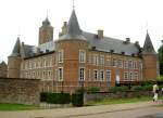 Schloss Alden Biesen, erbaut ab 1543 durch Landkomtur Winand von Breill, heute Kulturzentrum der flmischen Gemeinschaft (05.07.2014)