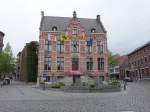Diepenbeek, neugotisches Rathaus, erbaut 1914 (25.04.2015)