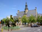 Oostduinkerke, Rathaus am Marktplatz (02.07.2014)