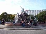 Berlin, Neptunbrunnen von Reinhold Begas (aufgenommen am 06.10.2010)