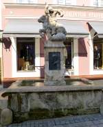 Murnau, der Prinzregent-Ludwig-Brunnen, aufgestellt 1913, Aug.2014