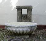 Schopfheim, der Brunnen an der Alten Stadtkirche, Juli 2020