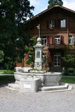 Ein Brunnen beim Bellpark in Kriens