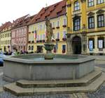 Eger (Cheb), der historische Rolandsbrunnen am oberen Marktplatz, Aug.2014