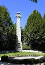 Schutterwald, das Denkmal fr die Opfer der zwei Weltkriege, Mai 2020