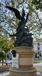 Dieses Denkmal (Monumento al Pueblo del Dos de Mayo de 1808) soll an den 2.