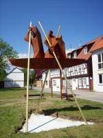 Wusterhausen/Dosse, Schiffahrt, Skulptur Schiffer  von Jan Witte-Kropius (19.05.2009)