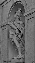 Die Skulptur  Liebe zum Land  (Amor da Patria) im Innenhof des Nationalpalastes von Ajuda (Palcio Nacional da Ajuda) in Lissabon.