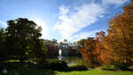 Der idyllische Retiro-Park ist der beliebteste und bekannteste Park in Madrid.