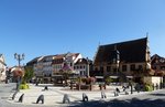 Molsheim im Elsa, Blick ber den Marktplatz, Sept.2015