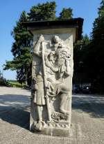 Ammerbrcke Echelsbach, Gedenkstein zu der 1929 eingeweihten Straenbrcke ber die Ammer, Sept.2014