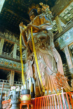 Buddha im Lama Tempel in Peking.