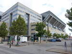 Kopenhagen, Parken Stadion an der ster Allee, erbaut von 1990 bis 1992, Nordtribne erbaut 2009 (21.07.2021)