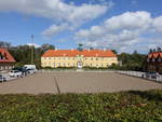 Bjodstrup, Mollerup Herrenhof, erbaut bis 1681, Westflügel erbaut 1722, Ostflügel von 1750 (24.09.2020)