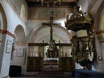 Stubbekobing, Innenraum der evangelischen Kirche, Kanzel von 1634, Altar von 1618 (18.07.2021)