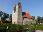 Tveje Merlose, evangelische Dorfkirche, Feldsteinkirche erbaut Anfang des 12.