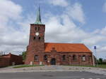 Rdby, evangelische Kirche, gotische Kirche, 1632 nach Osten erweitert (18.07.2021)