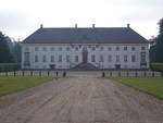 Schloss Krengerup, schnster klassizistische Herrensitz Dnemarks, erbaut von 1772 bis 1776 von Hans Naess (23.07.2019)