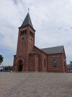 Esbjerg, Vor Frelsers Kirke in der Kirkegade, erbaut bis 1887 durch Axel Moeller im neuromanischen Stil (09.06.2018)
