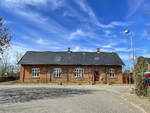 Das Bahnhofsgebude in Gredstedbro nrdlich von Ribe (Ripen).