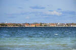 Blich auf die Stadt Sonderborg (Snderborg) vom Broacjerland (broagerland) in Nordschleswig (Snderjylland).