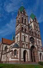 Freiburg im Breisgau, die Herz-Jesu-Kirche mit den markanten Doppeltrmen, im Stadtteil Sthlinger, Mrz 2012