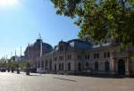 Baden-Baden, das ehemalige Bahnhofsgebude im Neorenaissancestil, erbaut 1895 war bis 1977 in Betrieb, dient seit 1998 als Empfangsgebude des neuerbauten Festspielhauses, Sept.2015