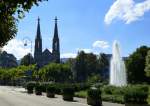 Baden-Baden, Blick ber den Augustaplatz zur evangelischen Stadtkirche, erbaut 1855, Sept.2015