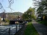 Freiburg im Breisgau,   Blick entlang der Dreisam zur Greiffeneggbrcke,  Mai 2010