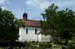 Freiburg im Breisgau, die katholische Kirche St.Peter und Paul aus dem Jahre 1747 steht im Stadtteil Kappel, Juni 2011