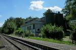 Freiburg im Breisgau, dieses Blockheizkraftwerk wird seit den 1980er Jahren mit Deponiegas aus dem nahegelegenen Mllberg gespeist und erzeugt Strom und Wrme fr den angrenzenden Stadtteil, Sept.2011