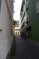 Freiburg im Breisgau, die Buttergasse, eine von mehreren engen Gassen in der Altstadt, Sept.2011