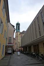 Freiburg im Breisgau, Blick zur Universittskirche in der Altstadt, Nov.2011