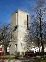 Freiburg, der freistehende Turm der ehemaligen St.Elisabeth-Kirche, April 2013