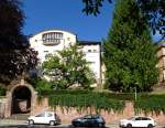 Freiburg, das 1921 gegrndete katholische Loretto-Krankenhaus, Aug.2013