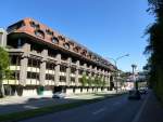 Freiburg, die Schloberggarage, ein ffentliches Parkhaus am Rande der Altstadt, Aug.2013