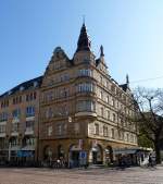Freiburg, das Opelhaus, das Wohn-und Geschftshaus von 1905 war mal Sitz der Opel-Generalvertretung in Sdbaden, April 2015