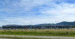 Freiburg, Blick auf die Gebude der Neuen Messe am Flugplatz, seit 2000 in Betrieb, Juli 2017