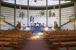 Freiburg, Blick zum Altar in der Heilig-Geist-Kirche, Mrz 2021