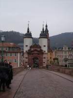 Das Tor an der Alten Brcke in Heidelberg am 24.02.11